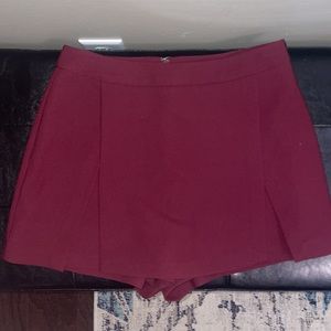 BCBG Skort, maroon color, size 6